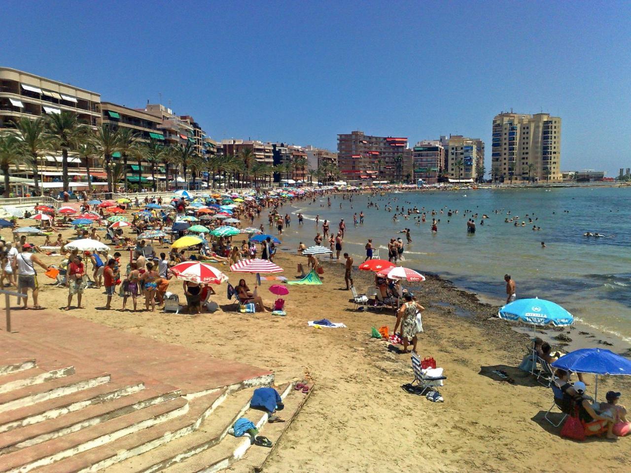Homely Apartments Playa Del Cura Torrevieja Bagian luar foto