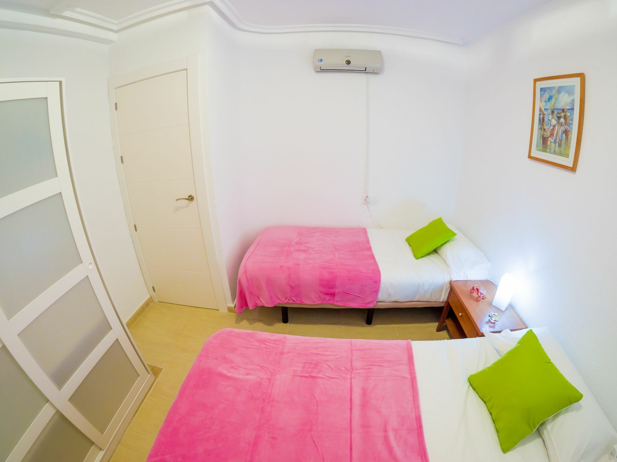 Homely Apartments Playa Del Cura Torrevieja Bagian luar foto